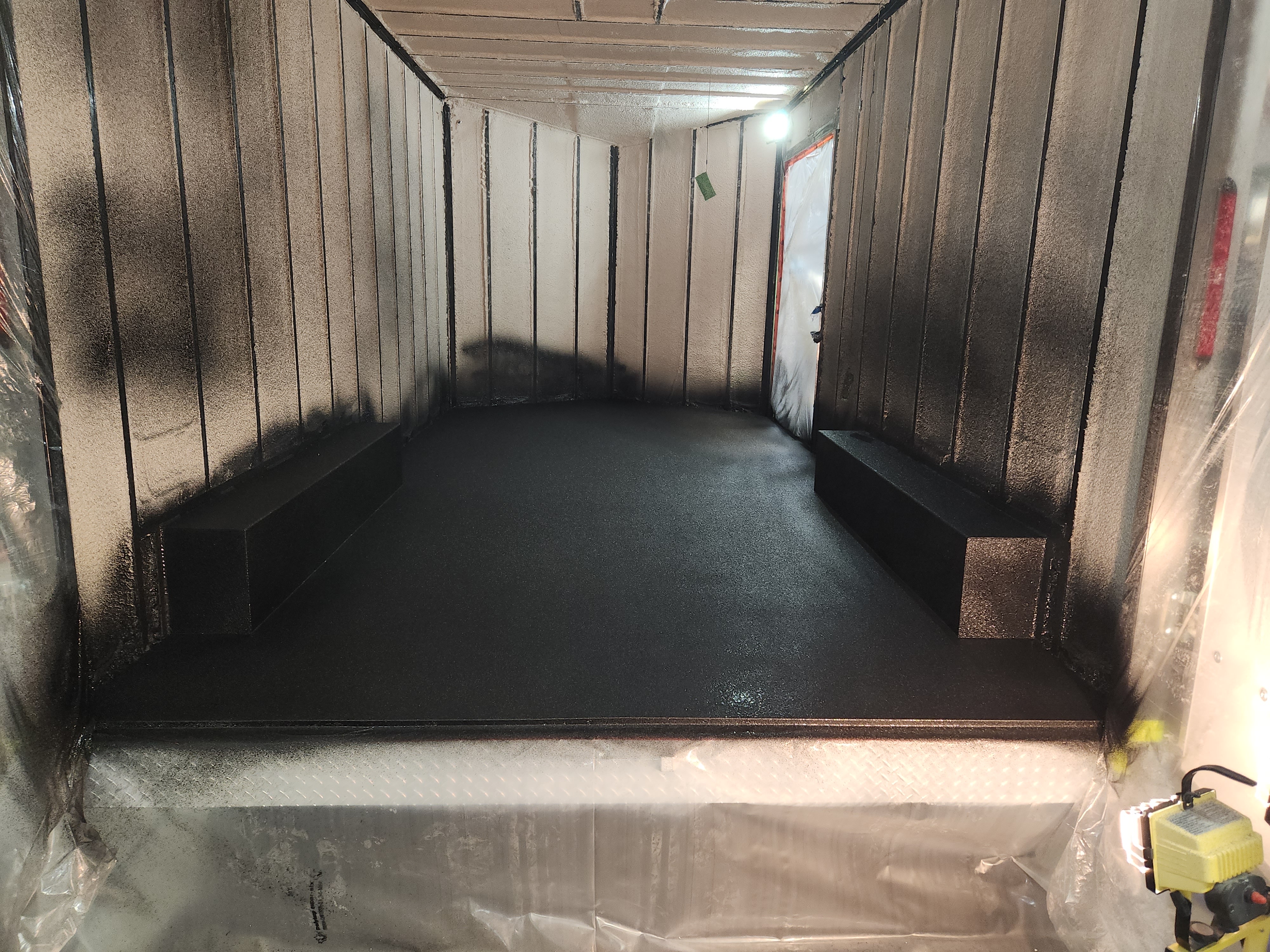 polyurea truck lining