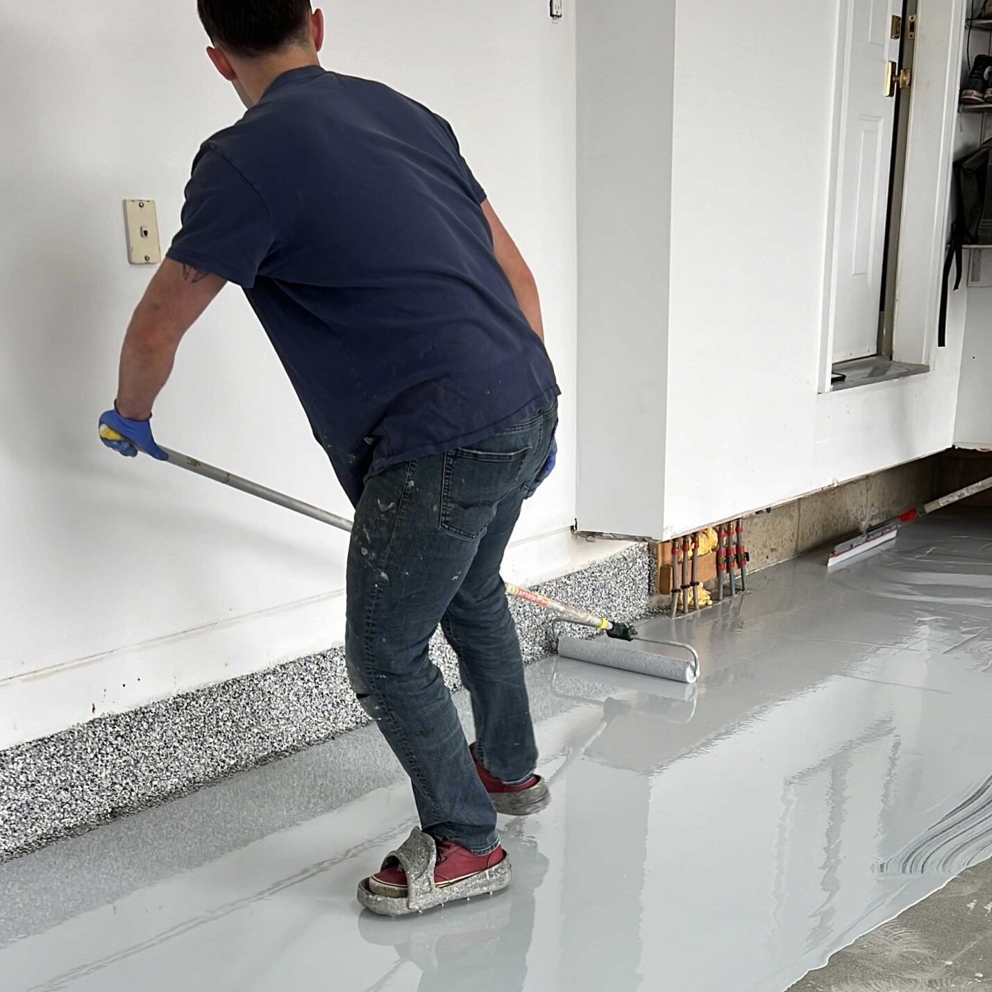 polyurea floor coating